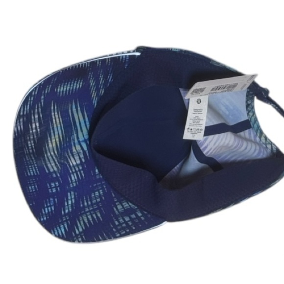 Lululemon Fast and Free Run Hat- O/S - Picture 5 of 16